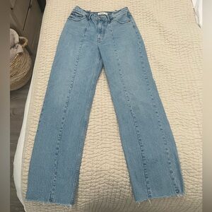 Abercrombie & Fitch 90’s Relaxed Jeans - 28 LONG